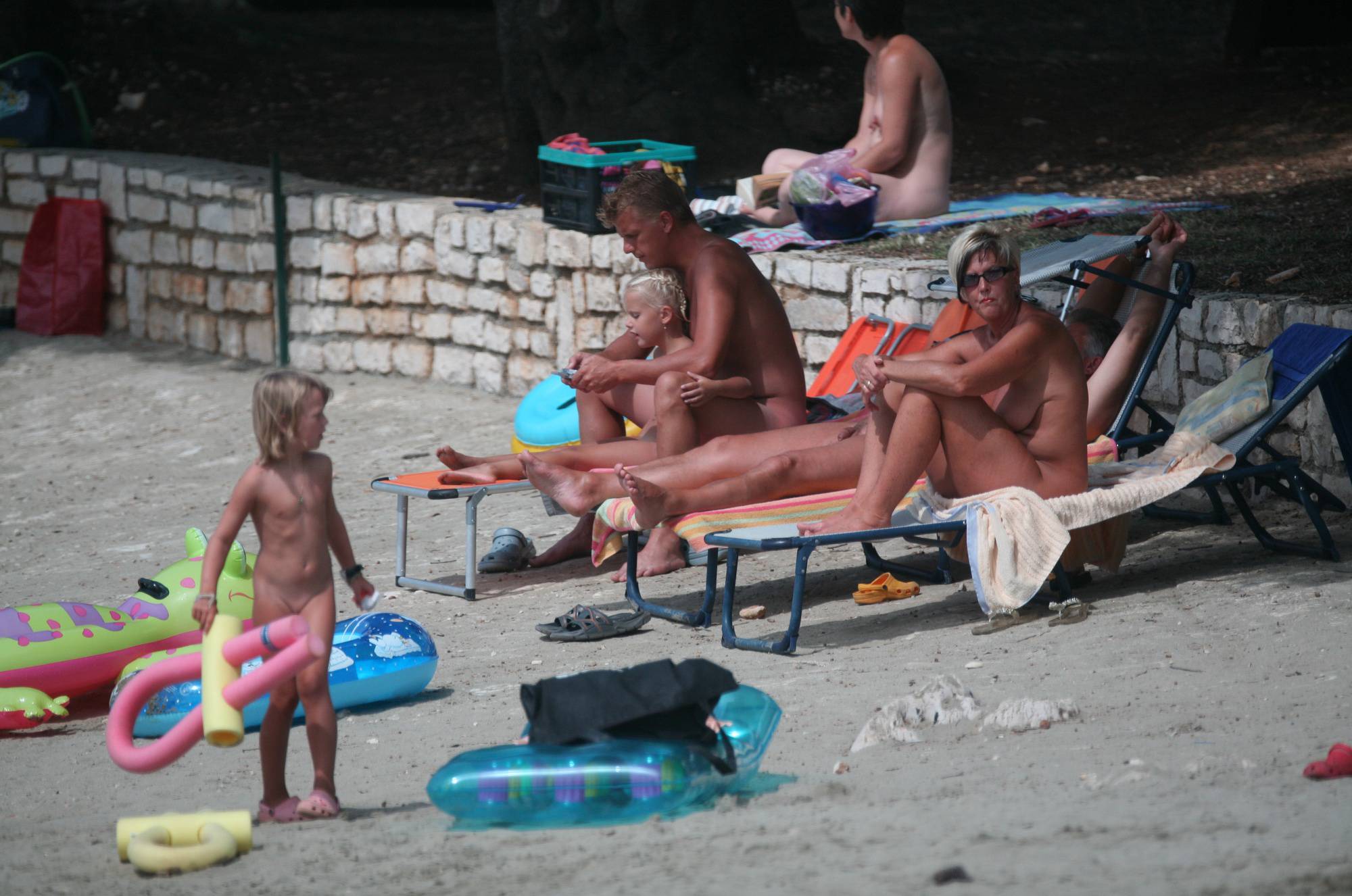 Pure Nudism Photos-Family Beach Biographies - 3