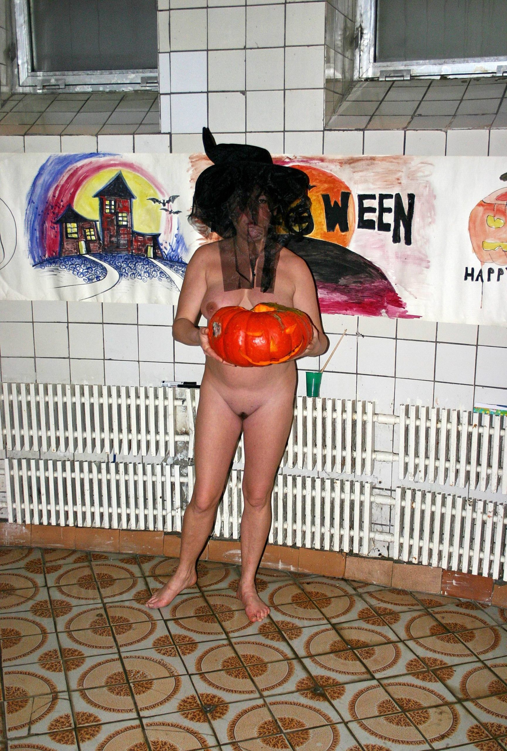 Halloween Pumpkin Stack - 2