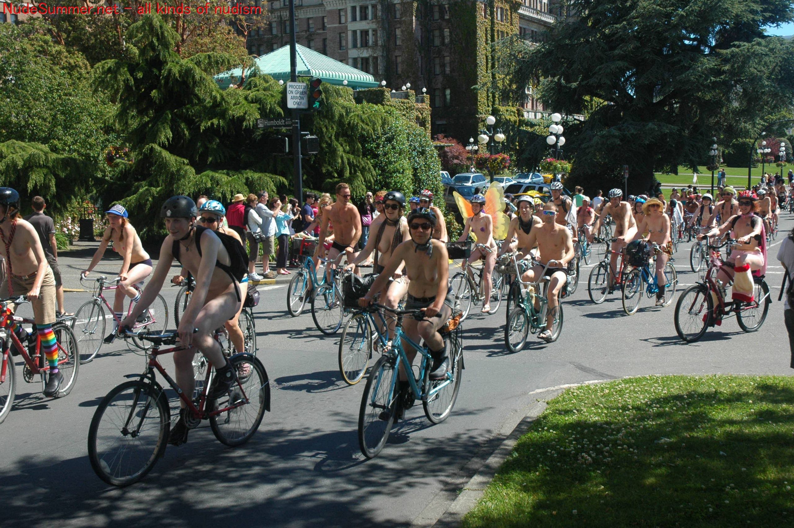 World Naked Bike Ride (WNBR) 2010 - 3