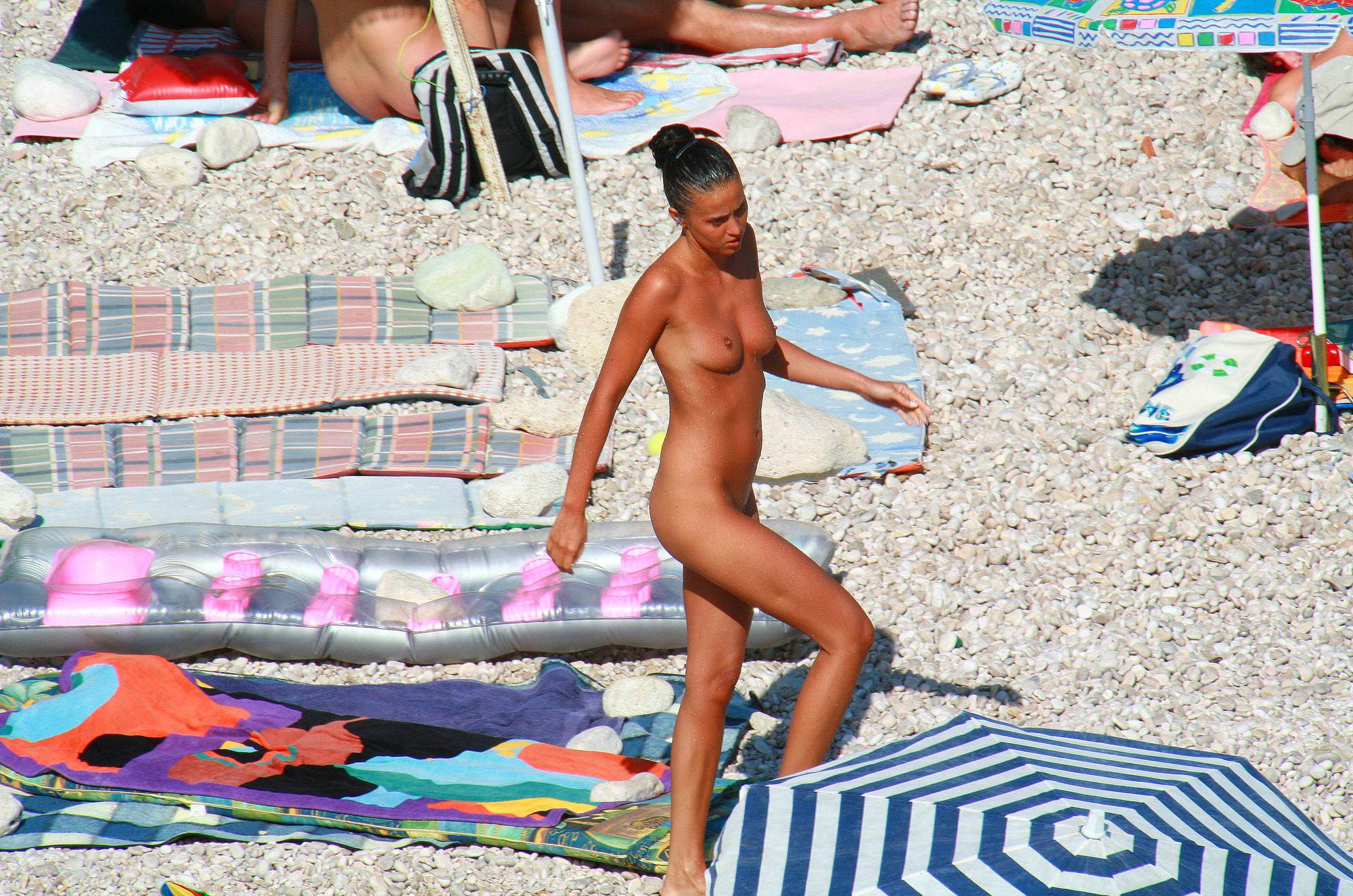 Pure Nudism-Ula FKK Red Beach Woman - 2