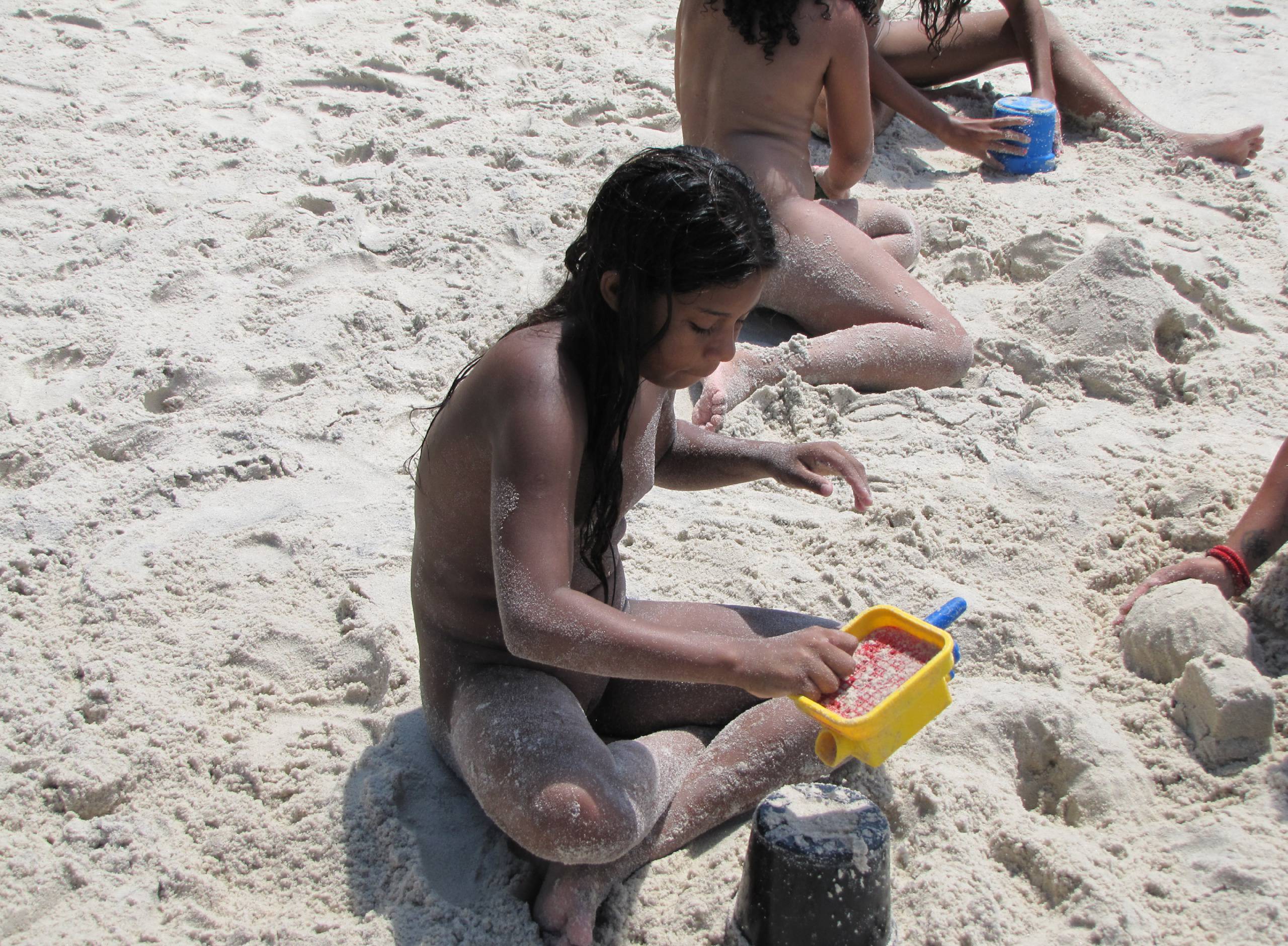 Warm Brazilian Beach - 4